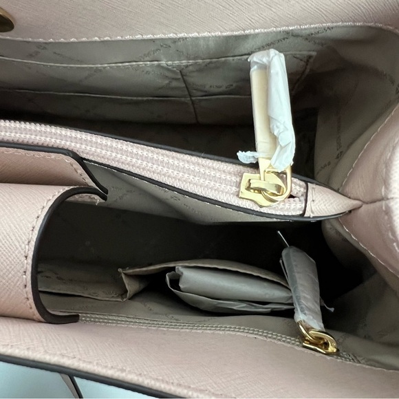 NWT MICHAEL Michael KORS Women’s Leather Tote Purse/Handbag Soft Pink Gold - Picture 16 of 16